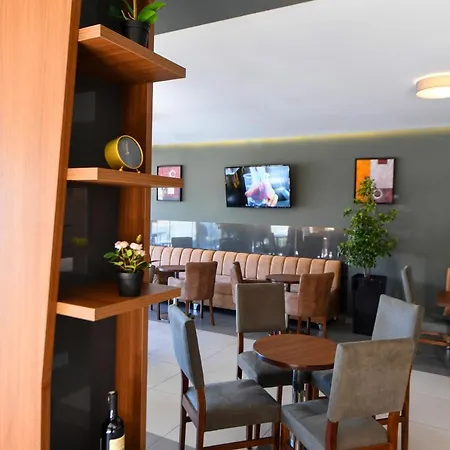 Ξενοδοχείο Santo Σκόδρα