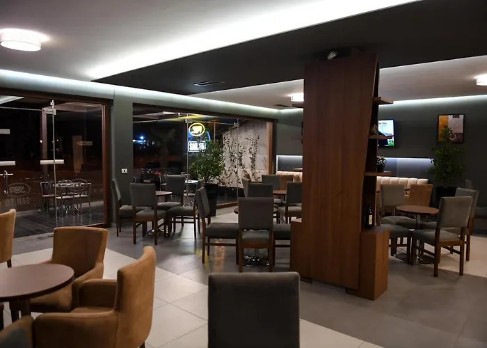 Santo * Σκόδρα