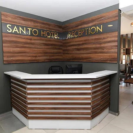 فندق Santo